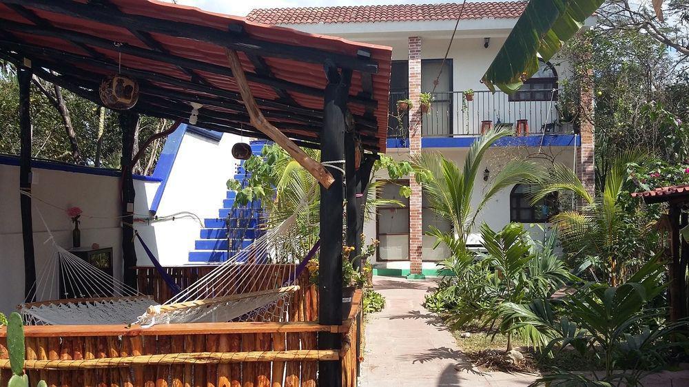 La Casa De Angel Valladolid Екстериор снимка